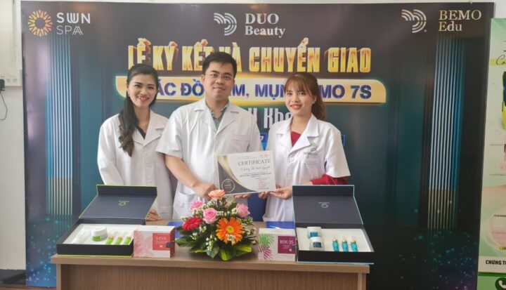 Lễ ký kết chuyển giao phác đồ điều trị nám, mụn BEMO 7S chuẩn Y khoa tại Qui Nhơn